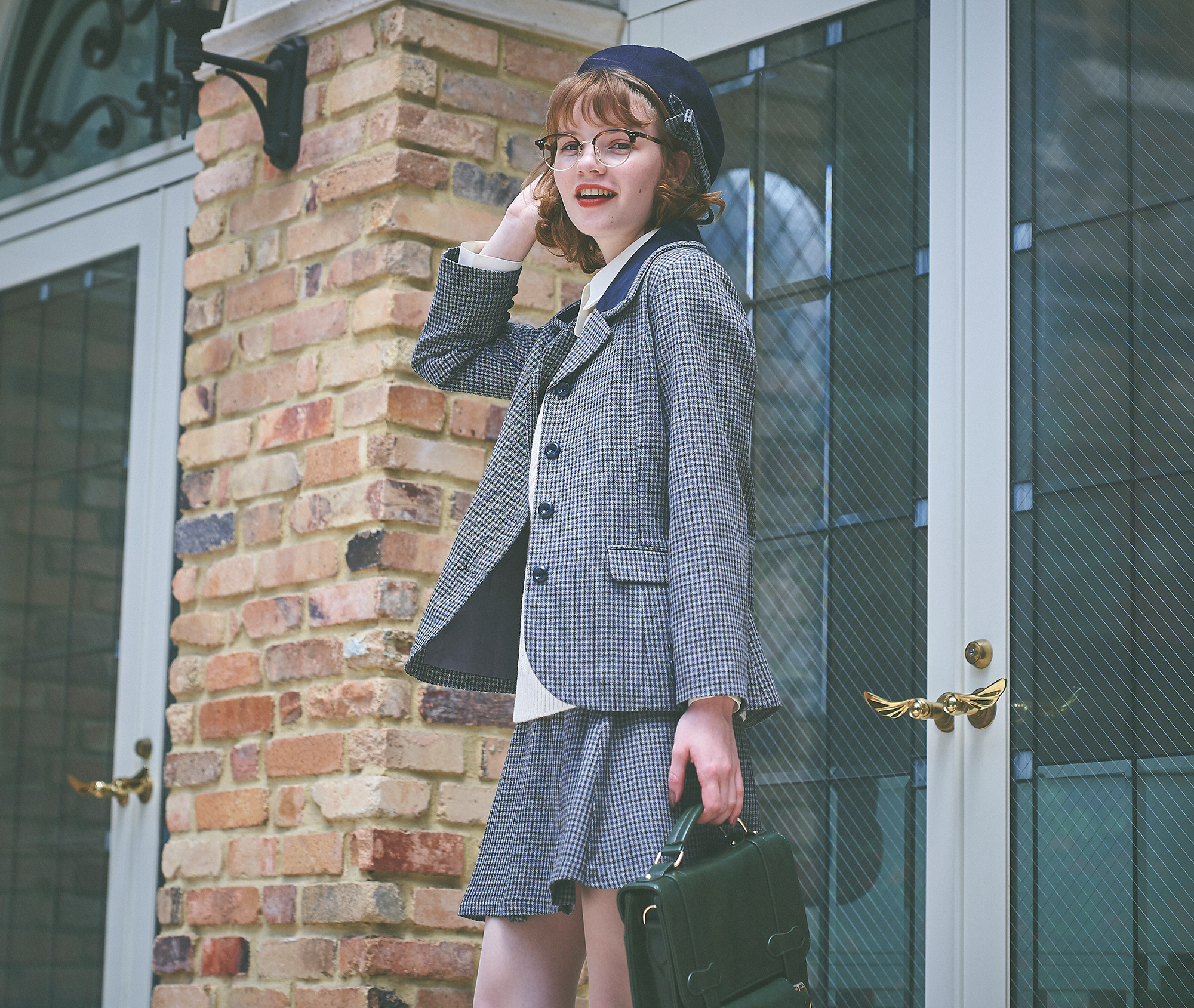 F I N T An Another Angelus